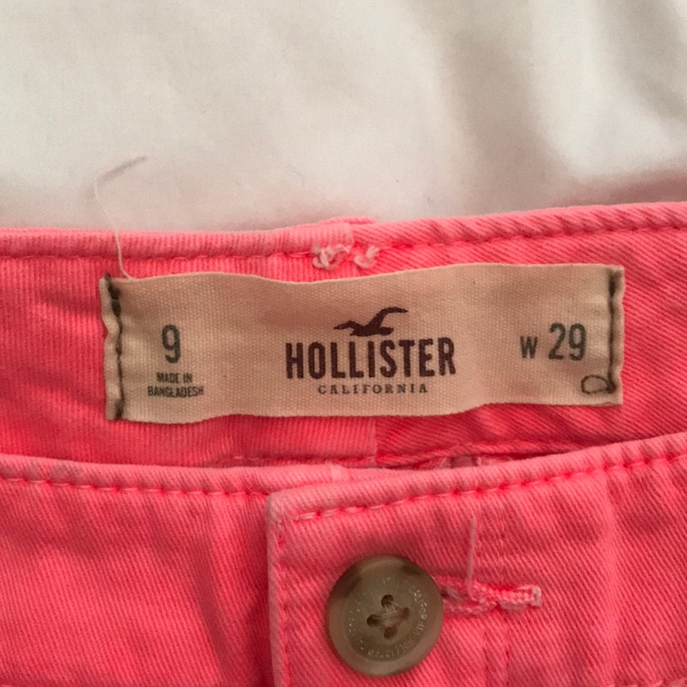 Pink shorts - Picture 3 of 3